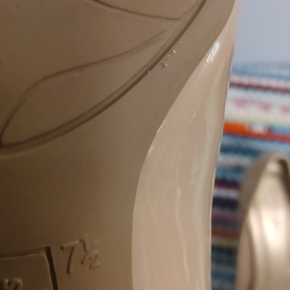 Shoes - Picture 3 of 4
